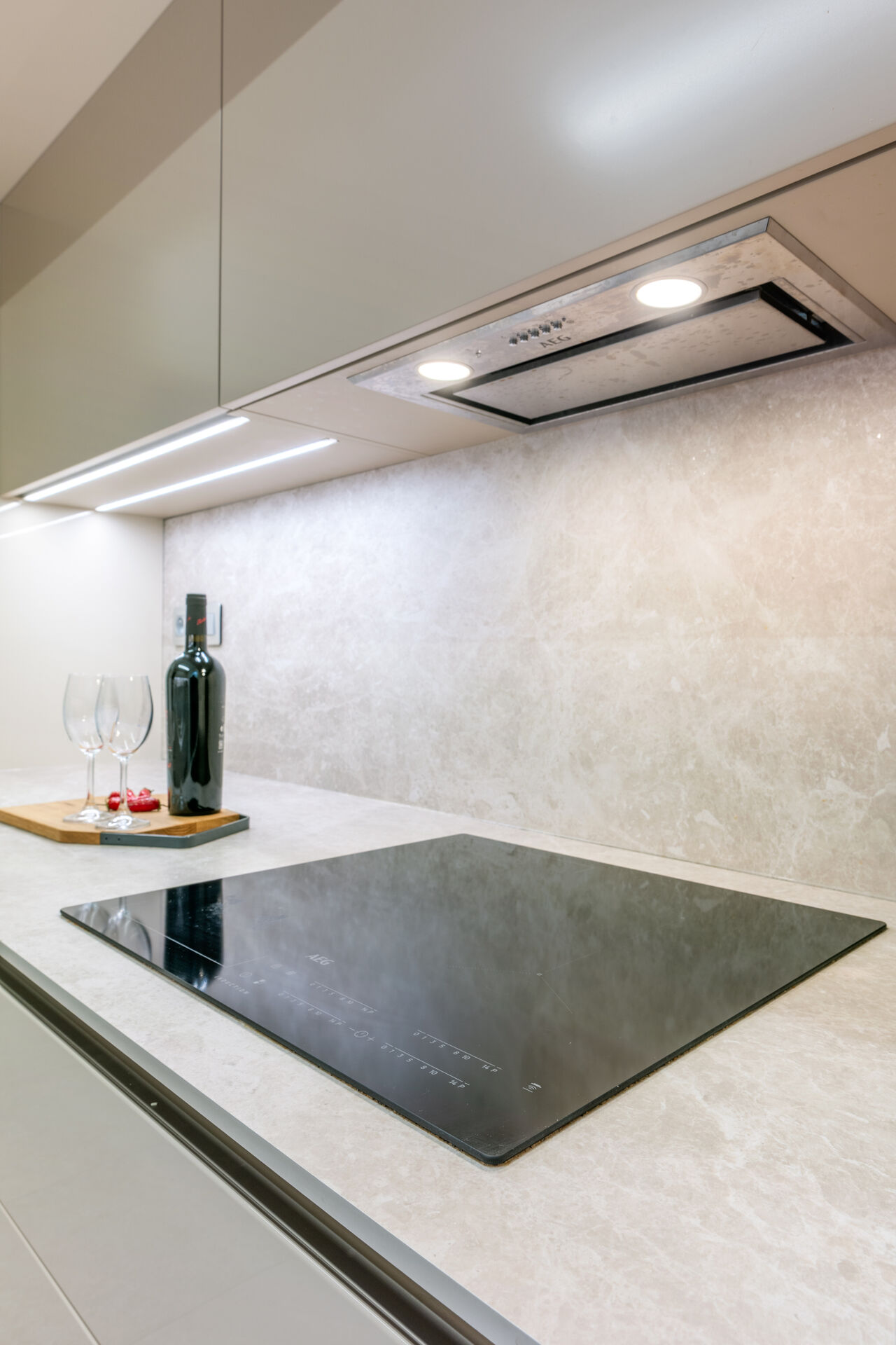 Champagne | Sand Grey