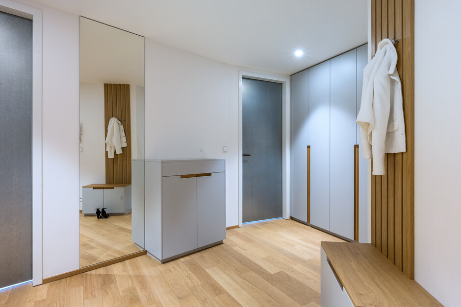 Evermatt Light Grey Gloss | Kőtölgy