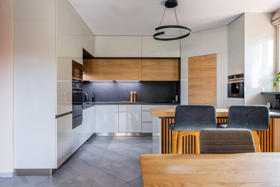 Light Grey Gloss | Dub Přírodní