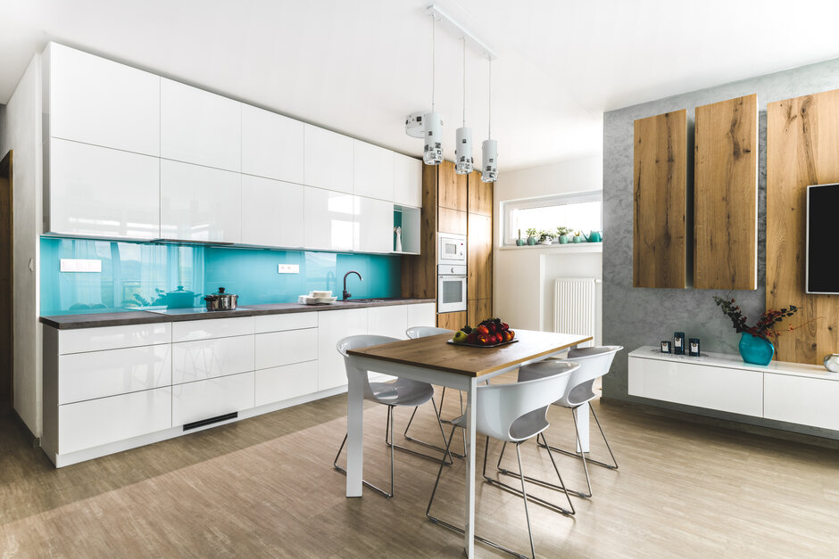 White Gloss | Antique Oak