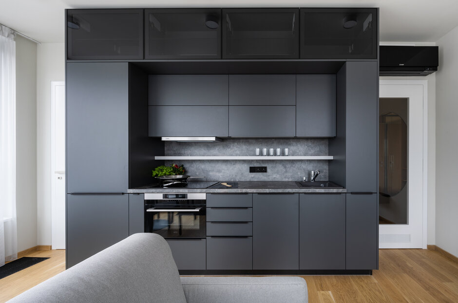 Evermatt Anthracite | Brown Marble