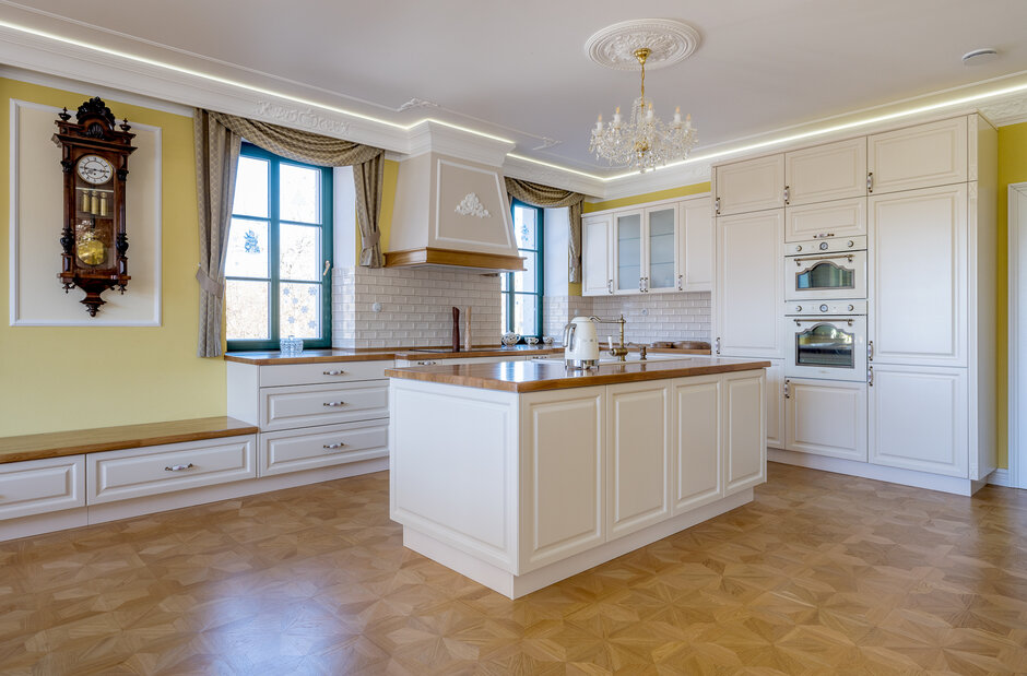 GANT BEIGE MATT VARNISH | OAK